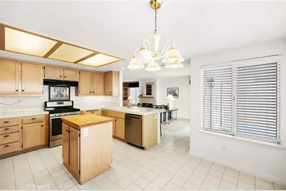 24330 Dr Gitano, Murrieta, CA 92562 - Photo 17