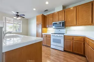 41151 Marseille Ct, Murrieta, CA 92562 - Photo 5