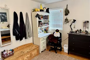 45002 Thalia Ln, Lake Elsinore, CA 92532 - Photo 17