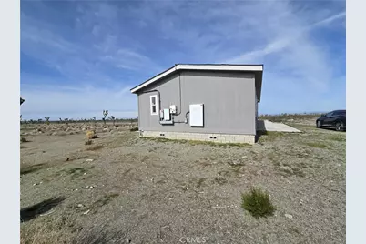 12474 Silver Rock, Pinon Hills, CA 92372 - Photo 5