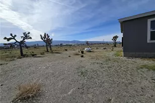 12474 Silver Rock, Pinon Hills, CA 92372 - Photo 31