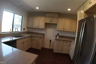 26302 Pacoima Ct, Menifee, CA 92586 - Photo 9