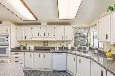 24600 Mountain Avenue #20, Hemet, CA 92544 - Photo 11