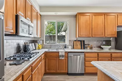 23376 Caliente Springs Avenue, Murrieta, CA 92562 - Photo 21