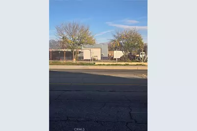 1897 N Mount Vernon, San Bernardino, CA 92411 - Photo 3
