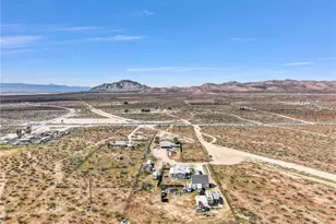 20695 Dale Evans Pkwy, Apple Valley, CA 92307 - Photo 19