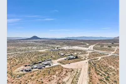 20695 Dale Evans Pkwy, Apple Valley, CA 92307 - Photo 21