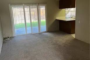 2372 Carlsbad Cir, Hemet, CA 92545 - Photo 5