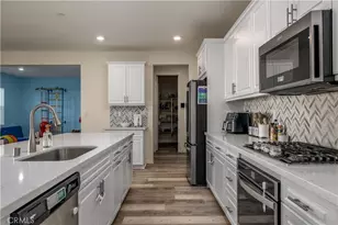 30538 Oasis Rd, Murrieta, CA 92563 - Photo 5