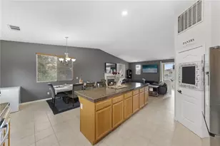 21650 Pink Ginger Ct, Wildomar, CA 92595 - Photo 19