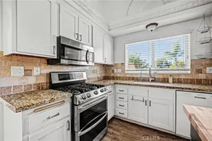 22320 Spur Brook Dr, Wildomar, CA 92595 - Photo 17