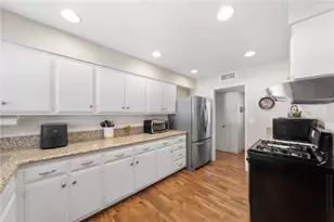 29040 Thornhill, Menifee, CA 92586 - Photo 13