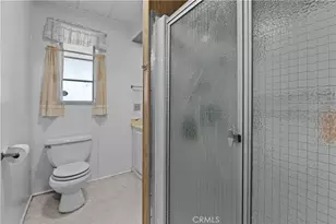 881 N Lake St, Hemet, CA 92544 - Photo 17