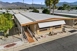 881 N Lake St, Hemet, CA 92544 - Photo 5