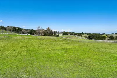 8 Oak Trail Ct, Murrieta, CA 92562 - Photo 5