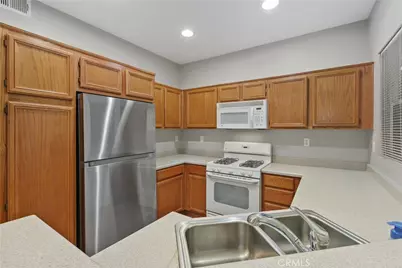 26364 Arboretum #3303, Murrieta, CA 92563 - Photo 13