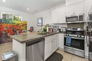 24131 Tuscany Ave, Murrieta, CA 92562 - Photo 7