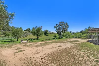 37790 Los Alamos Road, Murrieta, CA 92563 - Photo 39