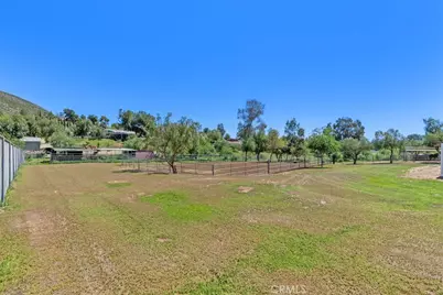 37790 Los Alamos Road, Murrieta, CA 92563 - Photo 35