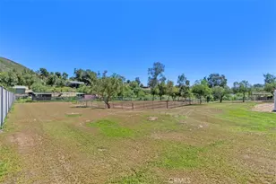 37790 Los Alamos Rd, Murrieta, CA 92563 - Photo 35