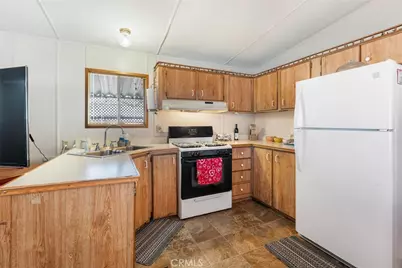 530 W Devonshire Avenue #37, Hemet, CA 92543 - Photo 13