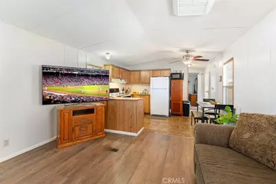 530 W Devonshire Avenue #37, Hemet, CA 92543 - Photo 11