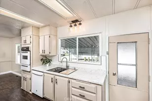 31130 S General Kearny, Temecula, CA 92591 - Photo 5