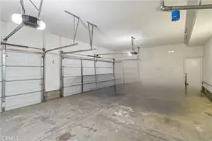 27741 Elderberry St, Murrieta, CA 92562 - Photo 31