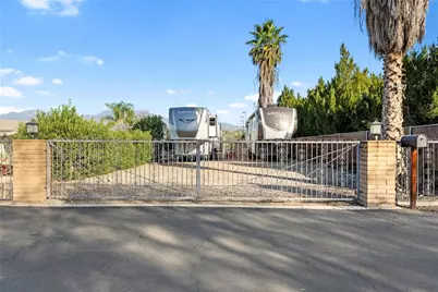 26440 Old Agency, Hemet, CA 92544 - Photo 45