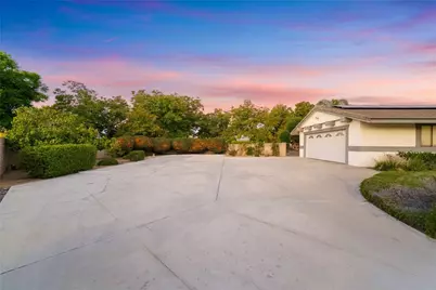 26440 Old Agency, Hemet, CA 92544 - Photo 11