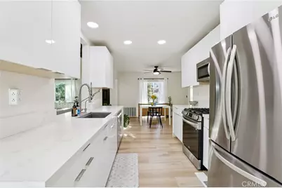 142 Marion Boulevard, Fullerton, CA 92835 - Photo 3