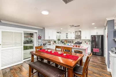 3454 Bryce Canyon, Perris, CA 92570 - Photo 7