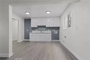 1622 Firestone Blvd, Los Angeles, CA 90001 - Photo 7