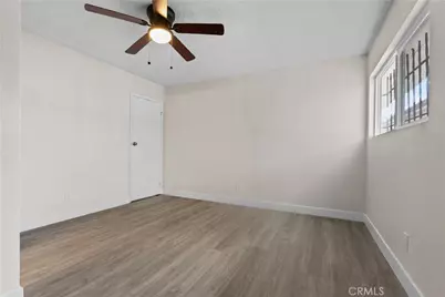 1622 Firestone Boulevard, Los Angeles, CA 90001 - Photo 17