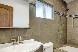 2428 Hutchison St, Vista, CA 92084 - Photo 27