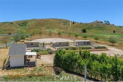 36475 Avenida La Cresta, Murrieta, CA 92562 - Photo 11