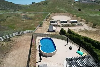 36475 Avenida La Cresta, Murrieta, CA 92562 - Photo 13