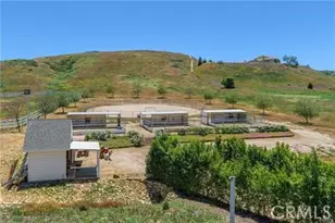 36475 Avenida La Cresta, Murrieta, CA 92562 - Photo 11