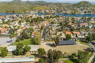 30010 Big Range Rd, Canyon Lake, CA 92587 - Photo 7