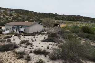 61200 Indian Paint Brush Rd, Anza, CA 92539 - Photo 13