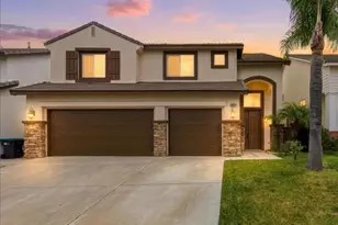 39264 Memory, Murrieta, CA 92563 - Photo 1