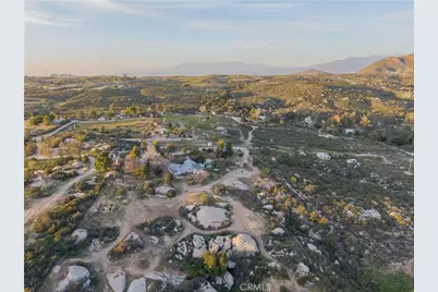 44465 Ruellin, Hemet, CA 92544 - Photo 45