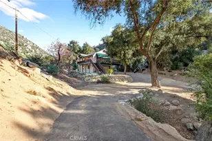 42180 Avery Canyon, Hemet, CA 92544 - Photo 15