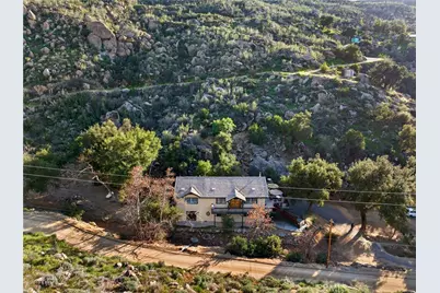 42180 Avery Canyon, Hemet, CA 92544 - Photo 5