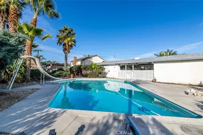 1098 Richards, Perris, CA 92571 - Photo 3