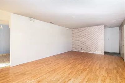 1098 Richards, Perris, CA 92571 - Photo 9