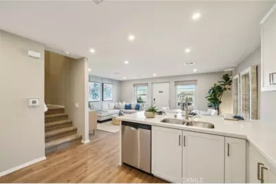 16206 Lumia Way, Fontana, CA 92336 - Photo 9