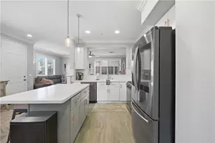 27580 Darrington Ave, Murrieta, CA 92562 - Photo 9