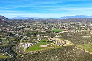 38101 Via Lobato, Temecula, CA 92592 - Photo 65