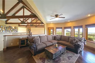 38101 Via Lobato, Temecula, CA 92592 - Photo 5
